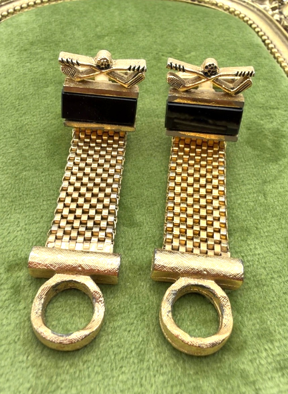 Dante Vintage Hockey Theme Wraparound Mesh Chain Cufflinks Black Accent